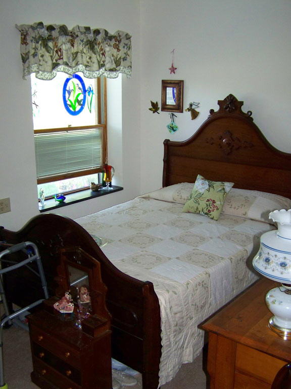 JR-Bedroom